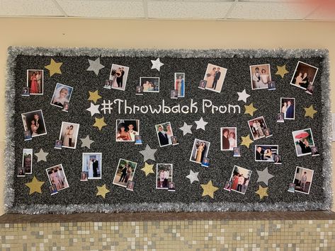 Senior Board Ideas High Schools, Senior Bulletin Board Ideas, Prom Decoration Ideas High Schools, Staff Bulletin Boards, Decoration Class, School Wall Decoration, High School Bulletin Boards, Bond Paper Design, Morale Boosters