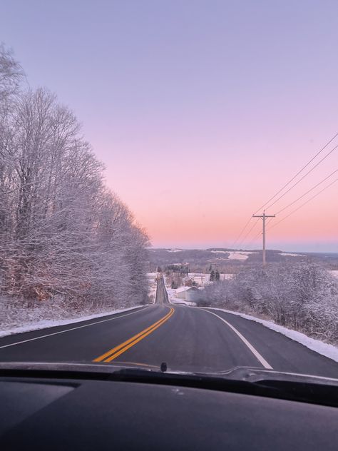 Christmas Travel Aesthetic, Pink Ski Aesthetic, Utah Winter Aesthetic, Winter Sunset Aesthetic, Vsco Posts, Vsco Winter, Winter Vsco, Snow Sunset, Vsco Fashion