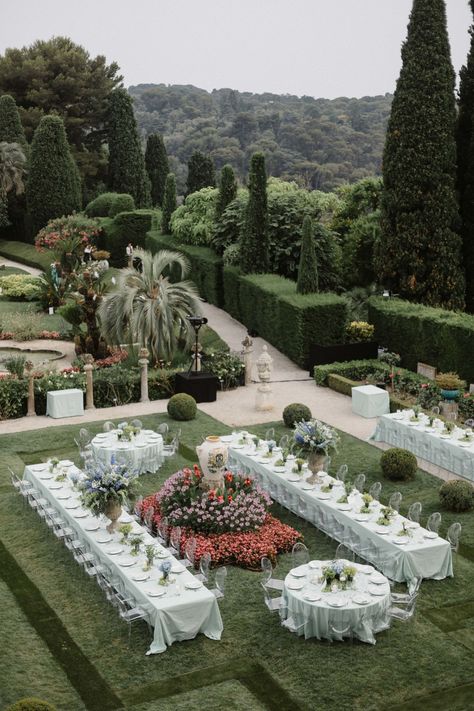 Royalty Wedding Theme, Royal Wedding Aesthetic, Royal Wedding Decorations, Royal Wedding Themes, French Riviera Wedding, Chateau Wedding, French Wedding, Royal Weddings, Wedding Places