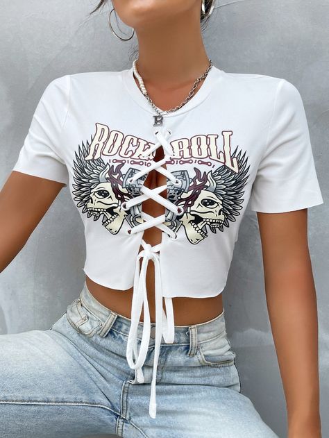 White Casual  Short Sleeve Polyester Halloween,Letter  Embellished Medium Stretch  Women Tops, Blouses & Tee Upcycling, Large Tee Shirt Outfit, Graphic Tee Cut Up Ideas, Graphic Tee Crop Top, Cut Up Tees, Crop Top Ideas, Short Crop Tops, Unique Crop Tops, Striper Outfits