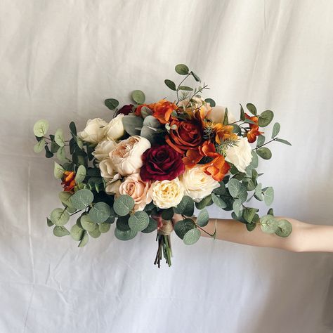 Fall Wedding Flowers Garland, Burgundy Rust Peach Wedding, Rust And Terracotta Wedding Bouquet, Terracotta Rose Bouquet, Burgundy And Sage Bouquet, Fall Wedding Boquet, Terracotta And Greenery Wedding, Terracotta And Burgundy Wedding, November Wedding Bouquet