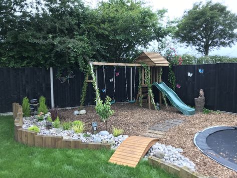 Children’s Play Area Garden, Garden Play Area Ideas Diy, Back Garden Play Area, Outdoor Mulch Play Area, Play Area Garden Ideas, Garden With Kids Play Area, Garden Kids Ideas, Raised Play Area, Garden Play Area For Kids