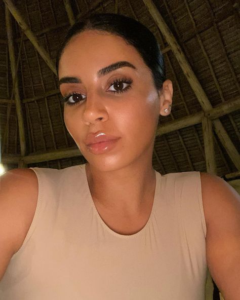 Selma Omari’s Instagram profile post: “I be in my thoughts, not in my feelings. There’s a difference.” Feelings, Make Up Looks, Selma Omari, Women Crush, My Feelings, In My Feelings, My Thoughts, Woman Crush, Instagram Profile