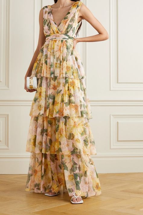 summer wedding guest dress floral maxi Floral Print Chiffon Maxi Dress, Spring Wedding Guest Dress, Printed Gowns, Dolce Gabbana Dress, Maxi Robes, Wedding Guest Dress Summer, Chiffon Maxi, Chiffon Maxi Dress, Indian Fashion Dresses