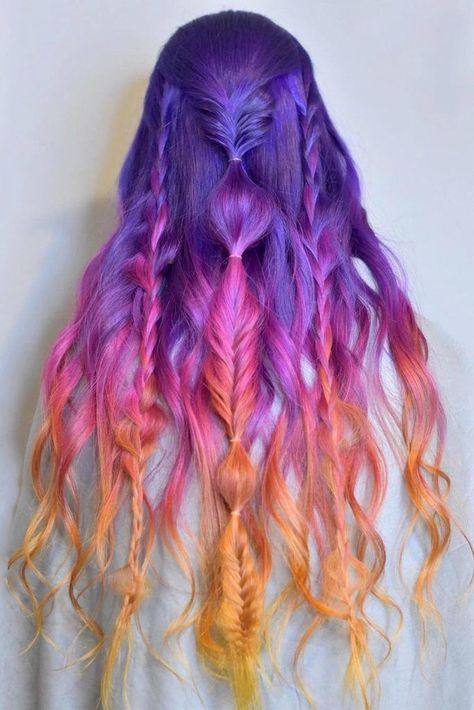 Sunset Hair Color, Stylish Hair Colors, Fantasy Hair Color, Best Ombre Hair, Sunset Hair, Vivid Hair Color, Creative Hair Color, Hair Color Unique, Hair Chalk