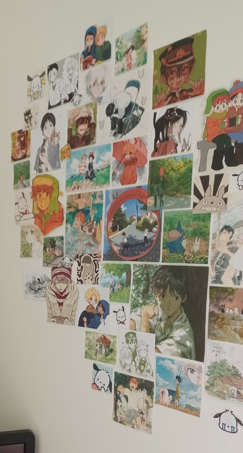 Anime Poster Wall Bedroom Ideas, Anime Wall Collage Bedroom, Blue And Green Bedroom Aesthetic, Room Decor Bedroom Blue, Japanese Aesthetic Bedroom, Aesthetic Anime Wall Decor, Japanese Themed Room, Anime Poster Wall Bedroom, Green And Blue Room