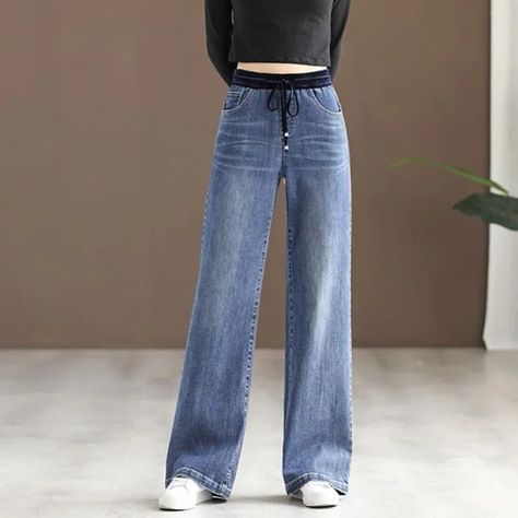 Wide Leg Jeans For Women, Pajama Shirt Dress, Baggy Jeans For Women, Red Parka, Streetwear Winter, Spring Denim, Trouser Outfit, Korean Streetwear, Oversized Jeans