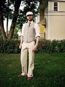 gatsby party men's inspiration Gatsby Outfit, Goodbye Party, Speakeasy Party, Flapper Party, Gatsby Costume, Great Gatsby Theme, 20s Party, Roaring 20s Party, Mens Inspiration