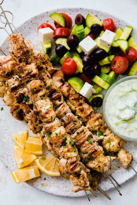 Greek Chicken Souvlaki Recipe | Little Spice Jar Greek Chicken Souvlaki Recipe, Souvlaki Skewers, Chicken Souvlaki Recipe, Olive Oil Marinade, Greek Chicken Souvlaki, Souvlaki Recipe, Greek Gyros, How To Cook Greens, Homemade Tzatziki Sauce