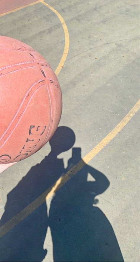 Eliah Greenwood, Basketball Ground, Basketball Couples, Basketball Boyfriend, Dear Love, Joana Marcus, Basketball Background, Ball Aesthetic, Aesthetic Objects