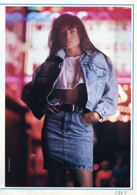 Costume Année 80, Throwback Thursday Outfits, Thursday Outfit, 1990 Style, Look 80s, 1980s Fashion Trends, Mode Rock, 80s Fashion Trends, Vintage Outfits 90s
