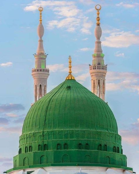 Roza e Rasool (saww) Gumbad e Khazra Masjid e Nabawi Masjid Al Nabawi, Hassan 2, Mecca Masjid, Al Masjid An Nabawi, Islamic Picture, Medina Mosque, Mecca Islam, Mecca Wallpaper, Beautiful Mosques