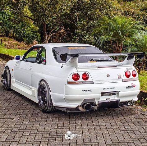 Rad Racer — TOP 10: Nissan Skyline R33 GT-R Nissan Gtr R33, Nissan Skyline Gtr R33, Nissan R33, Nissan Skyline Gtr R32, R33 Gtr, Nissan Skyline R33, Rad Racer, Subcompact Cars, Skyline R33