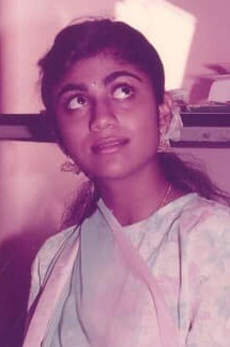 Anushka Sharma, Childhood Pics, First Person Writing, Shilpa Shetty, Under The Knife, Beautiful Film, Pursuit Of Happiness, Virat Kohli, Plastic Surgery