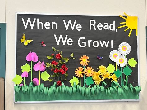 Garden Theme Classroom Library, Welcome Back Library Displays, Garden Bulletin Boards, Spring Library, School Library Book Displays, Garden Theme Classroom, Flower Bulletin Boards, Book Bulletin Board, Bulletin Board Tree