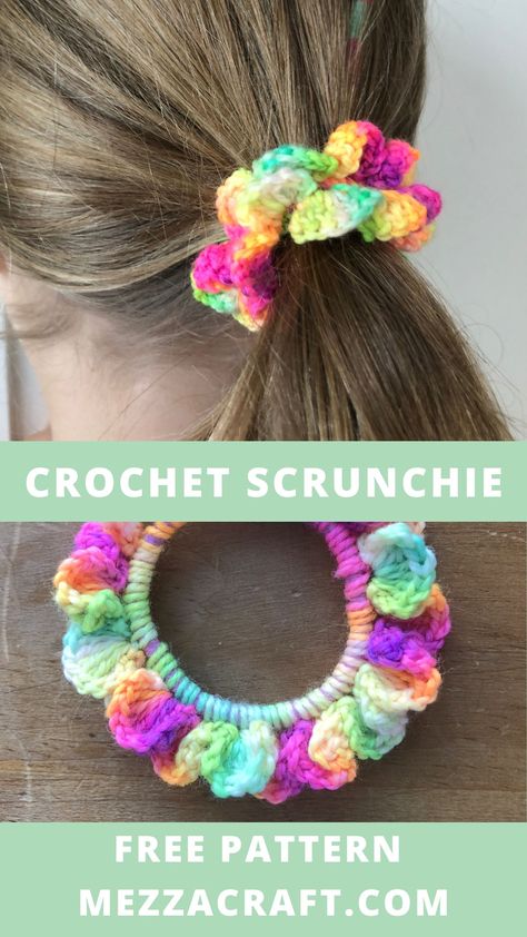 back view of girl's head with pony tail and brightly coloured crochet hairband Diy Crochet Hair Accessories, Scrunchie Crochet, Band Covers, Crochet Craft Fair, Crochet Scrunchie, Mode Crochet, Crochet Hair Accessories, Crochet Headband Pattern, Quick Crochet