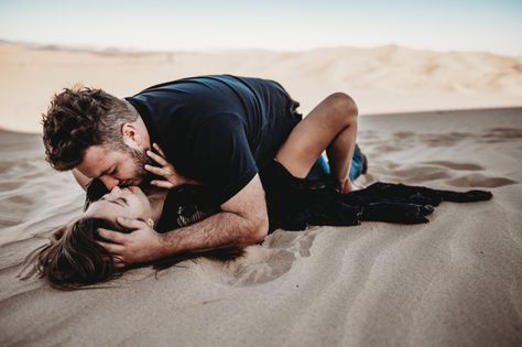 Nature, Glamis Sand Dunes, Photo Beach, Instagram Photoshoot, Budoir Photography, Romantic Photoshoot, Sedona Wedding, Romantic Couples Photography, Intimate Photos