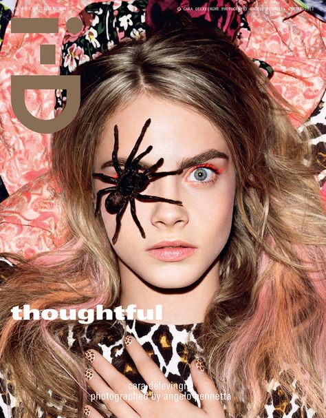 Cara's Best Moments: For her first i-D Magazine cover, Cara Delevingne poses with a creepy crawler at the London Zoo. Id Cover, Cara Delevingne Style, Grace Coddington, Id Magazine, Lara Stone, Cara Delevigne, British Fashion Awards, Terry Richardson, Model Pose