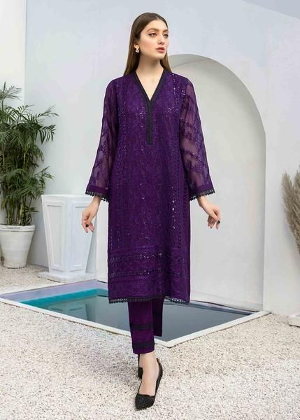 Eastern Dresses, Pakistani Clothes Online, Pakistani Dresses Online, Pakistani Designer Clothes, Chiffon Sleeves, Pakistani Designer Suits, Embroidered Chiffon, Organza Dress, Pakistani Designers