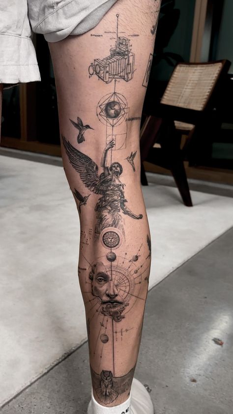 Geometric Tattoo Leg, Simple Leg Tattoos, Tato Geometris, Leg Tattoos Small, Simple Tattoos For Guys, Tattoo Inspiration Men, Wrist Tattoos For Guys, Leg Sleeve Tattoo, Greek Tattoos