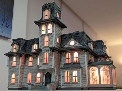 Addams Family Spooky Mansion Cardboard Model - With Lights and Sound! : 10 Steps (with Pictures) - Instructables Addams Family Dollhouse Diy, Addams Family Dollhouse, Addams Mansion, Cardboard Mansion, Adams Family House, The Addams Family House, Addams Family Mansion, Halloween Mansion, Original Addams Family