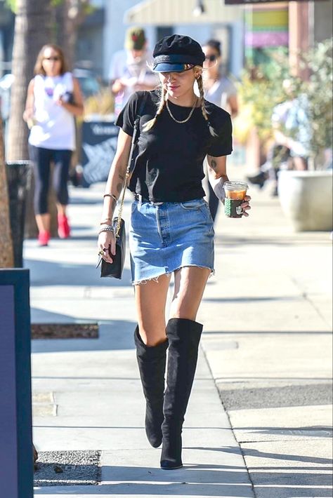 Street Style Denim Skirt, Boots, Miley Cyrus, Skirt, Ankle Boot Outfits, Boot Outfits, A Woman, Ankle Boot, T Shirt