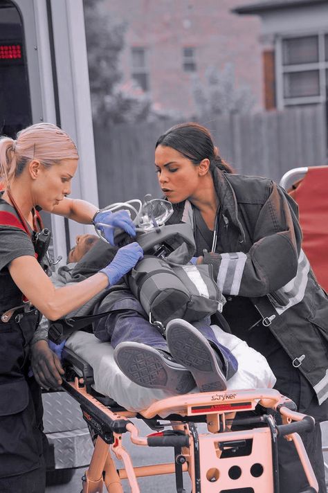 Female Emt Aesthetic, Emt Paramedic Aesthetic Female, Chicago Fire Shay And Dawson, Emt School Aesthetic, Female Paramedic Aesthetic, Emt Student Aesthetic, Chicago Fire Shay, Chicago Fire Aesthetic, Emt Aesthetic