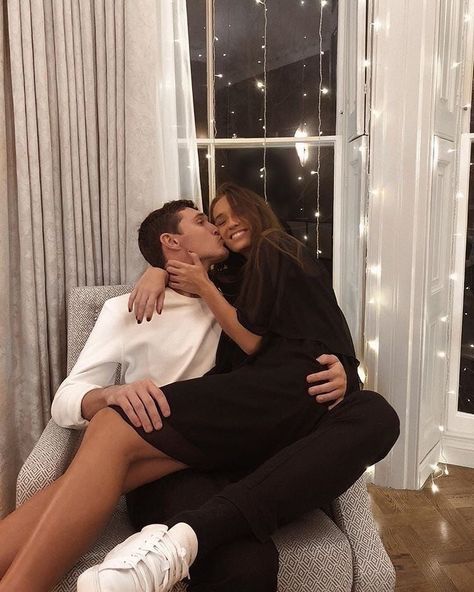 The Love Club, Boyfriend Goals, Relationship Goals Pictures, Jolie Photo, Cute Relationship Goals, Foto Inspiration, Future Boyfriend, Couple Aesthetic, Cute Relationships