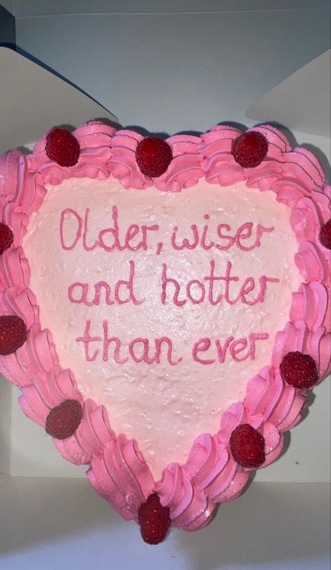 Pink Cake Barbie Mood Aesthetics Torte Bday Birthday Girl 2002 Birthday Cake, Birthday Cake 19th Girl, Mean Girls Birthday Cake, Birthday Cake 20th Girl, 2000s Birthday Cake, 20th Bday Cake, Barbie Mood, Birthday Cake Quotes, 23 Birthday Cake