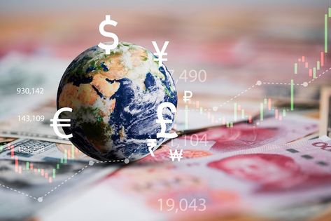 World on international banknotes with cu... | Premium Photo #Freepik #photo #foreign-exchange #foreign-currency #currency-exchange #currency World Currencies, G20 Countries, Dollar Plant, Sterling Money, Pound Sterling, Foreign Exchange Rate, Corporate Tax, Foreign Currency, Currency Note