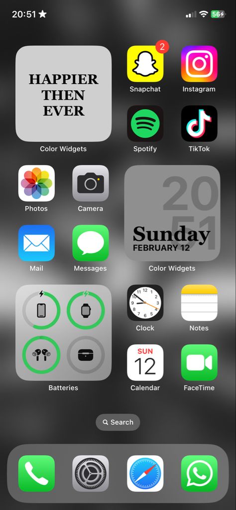 Clean Ios 16 Wallpaper, Clean Ios Homescreen, Iphone 11 Ideas Home Screen, Organiser Son Telephone, I Phone Set Up Ideas, Rangement Iphone Application, Clean Phone Organization, Organisation Telephone, Iphone 13 Layout