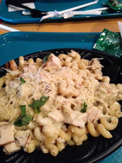 Chicken Fusilli Pasta, Disneyland Countdown, Fusilli Pasta Recipe, Fusilli Recipes, Jarred Alfredo Sauce, Disney Dishes, Fusilli Pasta, Disneyland Food, Pizza Planet