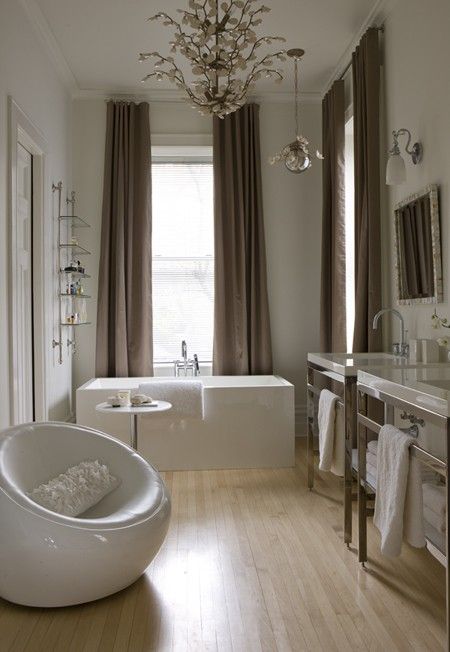Blonde Flooring, Floor To Ceiling Curtains, Canadian House, Marble Bathroom Designs, Elegant Bath, Bathroom Remodel Cost, Ladies Room, Pretty Bathrooms, Bathroom Modern