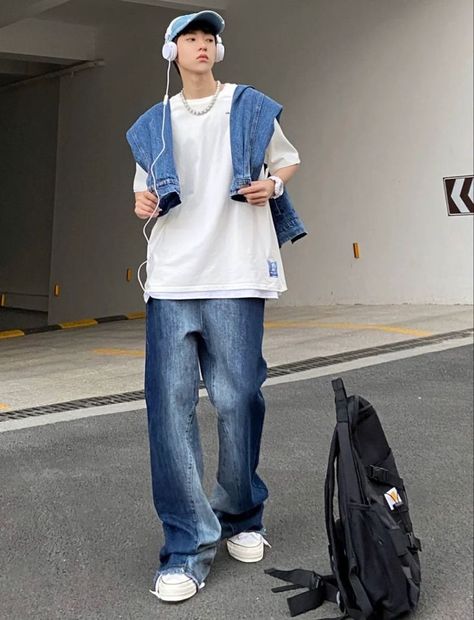 Chinese Street Fashion Male, Chinese Fashion Men, Comfy Korean Outfits, Y2k Outfits Men, Denim Outfit Men, Korean Street Fashion Men, Streetwear For Men, Trendy Boy Outfits, Guys Clothing Styles