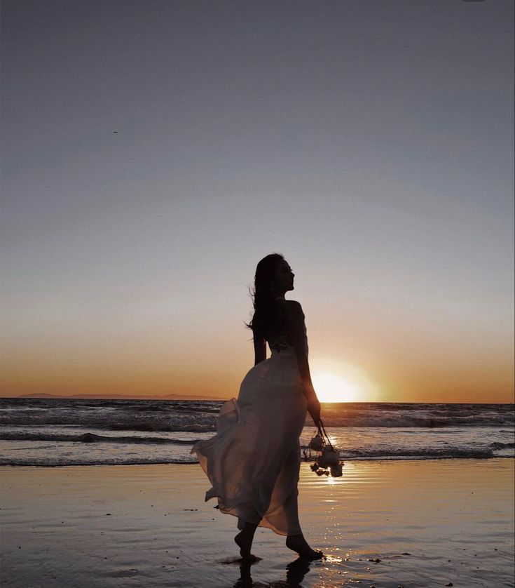 Sunset beach flowy dress photography ideas photoshoot Laguna beach California sunset Outdoor Sunset Photoshoot, Sunrise Beach Photoshoot Picture Ideas, Beach Mirror Photoshoot, Goddess Beach Photoshoot, Beach Goddess Photoshoot, Flowy Dress Beach Photoshoot, Sunset Beach Shoot, Cozy Beach Photoshoot, Sand Beach Photoshoot