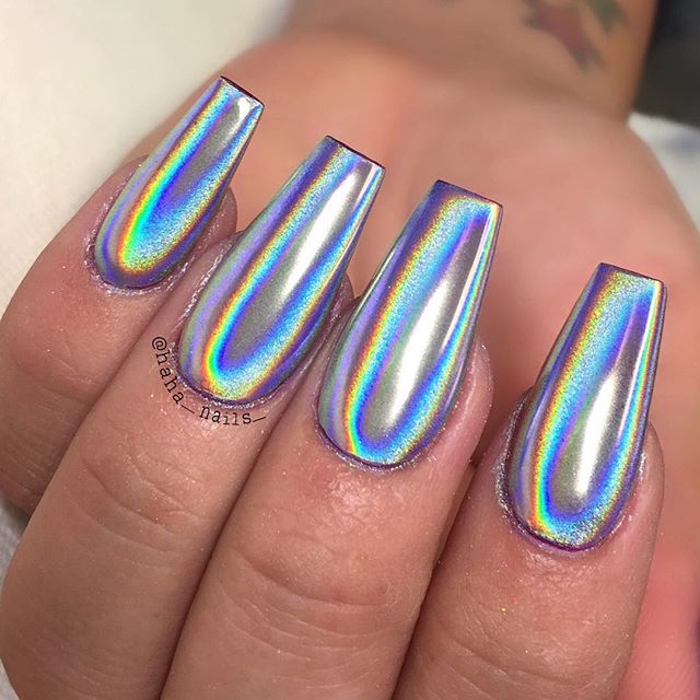 Here's a look at some GORGEOUS coffin shape unicorn/ holo nails! I finally got to try it out! Acrylic underneath is "surf" from @glamandglitsnails and the holo pigment is from @wildflowernailshop it's absolutely amazing! I used it with @akzentz shine on top gloss which I got from @thenailhub 💎💙💀👌🏼 #hahanails #unicornnails #holonails #holographicnails #notpolish #allpowder #nailswag #nails #nailart #nailartist #coffinnails #longnails #cutenails #nailtrend #chromenails #qualitynails #nai... Blue Holographic Nails, Holographic Nails Acrylic, Hallographic Nails, Crome Nails, Acryl Nails, Holo Nails, Unicorn Nails, Coffin Shape, Super Nails