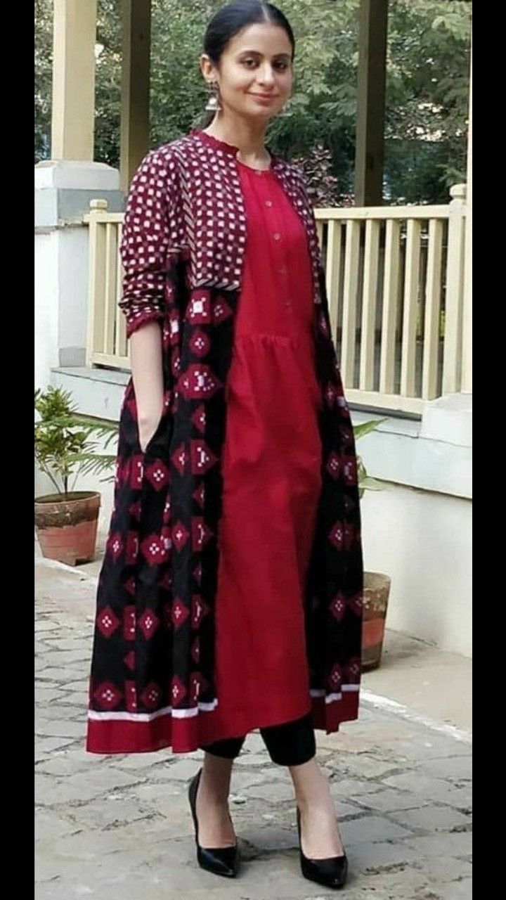 Overcoat Churidar Model, Frock With Long Jacket, Jacket Kurta Woman, Shrug Designs Long Indian, Sambalpuri Suit Design, Jeket Style Kurti Long, Sambalpuri Dress Design Women, Jacket Style Suits For Women Indian, Jacket Style Kurti Long With Pant