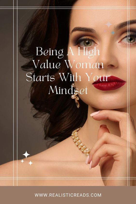 A high value woman is often viewed as a woman with certain principles. It is much more than embracing physical beauty. How to go about it? How To Be A Power Woman, How To Be A High Value Woman, High Value Woman Quotes, A High Value Woman, Female Habits, Rich Women Lifestyle, Elegant Life, Classy Lifestyle, High Value Woman
