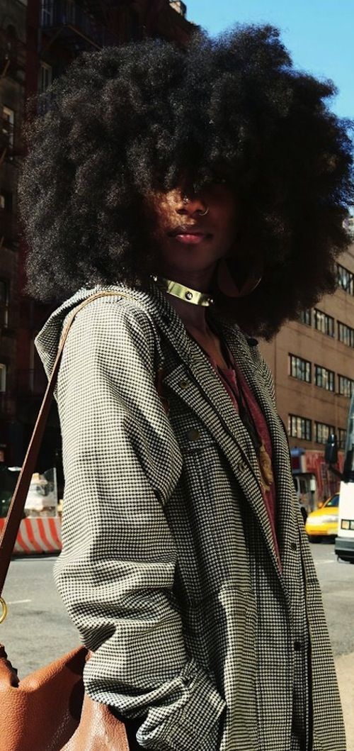 Flot Makeup, Výtvarné Reference, Afrikaanse Mode, Pelo Afro, Beautiful Natural Hair, 4c Hair, Natural Hair Inspiration, Hair Crush, 4c Hairstyles