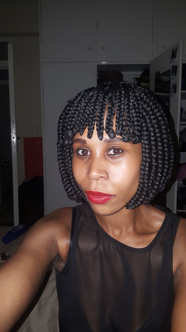 Cleopatra inspired box braids Bad Box Braids Funny, Short Braids Ponytail, Stiff Braids, Jumbo Box Braid Hairstyles, Ugly Braids For Black Women, Wolfcut Box Braids, Knotless Box Braids Inspiration, Ugly Hairstyle Black Women, Y2k Hairstyles Black Women Braids