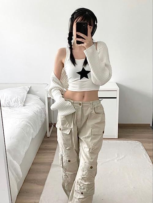 Cute Acubi Outfits, Gorpcore Fashion Aesthetic, Edikted Outfit Aesthetic, Modern Y2k Outfits, Japanese Outfits Street Style, Tiktok Outfit Ideas, Fashion Gorpcore, Gorpcore Outfit, Y2k Fashion Street Styles