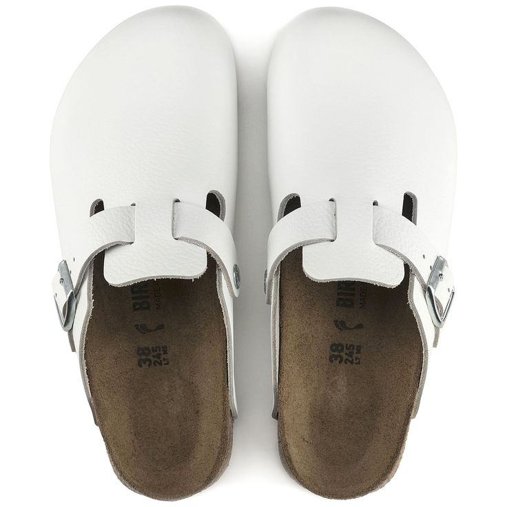 Birkenstock Boston Super Grip Leather Cute Clogs, Birkenstock Clogs Black, Wishlist Ideas I Want, Europe Clothing, Birkenstock Colors, Birkenstock Mules, Womens Clogs And Mules, Birkenstock Clogs, White Birkenstocks