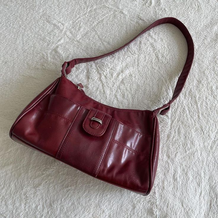 ✰ red leather downtown girl bag ✰ ★ FREE BUNDLE... - Depop Small Red Purse, Cherry Red Shoulder Bag, Dark Red Handbag, Vintage Leather Purse, Red Leather Shoulder Bag, Red Vintage Bag, Cherry Red Bag, Red Leather Bag Outfit, Red Purse Aesthetic