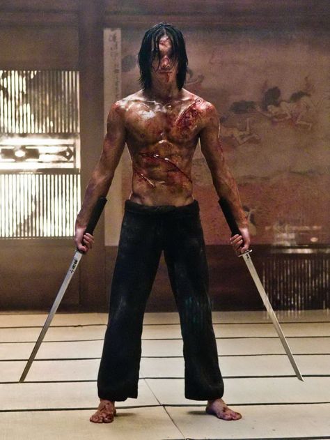 The Blind Ninja           - Rain as Raizo in Ninja Assassin (2009) Ninja Assassin Movie, Assassin Movies, Ninja Assassin, Martial Arts Quotes, Trening Sztuk Walki, Action Pose Reference, Ninja Art, Martial Arts Techniques, Pahlawan Super