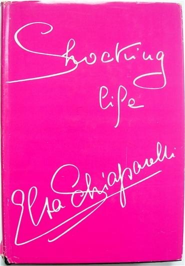 a pink book with writing on the front and back cover that reads screaming epe