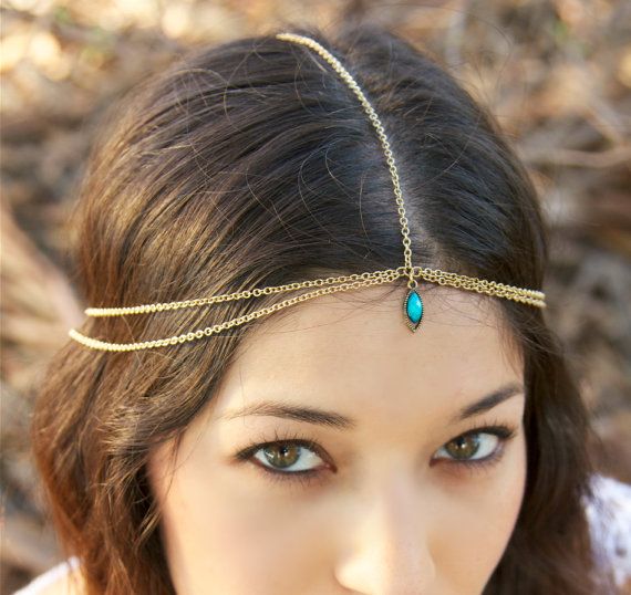 Bohemian Turquoise Headchain / headpiece / head chain Get it at: Etsy.com Samana, Egyptian Accessories, Antique Gold Jewelry Indian, Ear Chain, Braided Ponytail Hairstyles, Head Chain, Antique Gold Jewelry, Festival Jewelry, Fashion Jewelry Sets