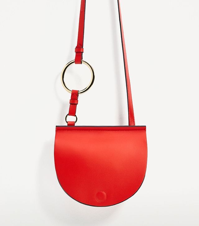 best saddle  bag - Zara Join Life Oval Crossbody With Ring Detail Tas Mini, Diy Sac, Leather Bag Pattern, Latest Bags, Kelly Bag, Red Bags, Bag Trends, Saddle Bag, Leather Diy