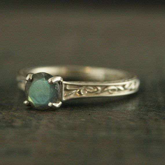 Hey, I found this really awesome Etsy listing at https://www.etsy.com/listing/747035883/art-nouveau-ring-labradorite-ring Ring Alternative Engagement, Labrodite Engagement Rings, Engagement Rings Hippie, Art Nouveau Ring Vintage, Antique Jewelry Silver, Simple And Unique Engagement Rings, Nonbinary Engagement Ring, Non Binary Engagement Rings, Unconventional Engagement Rings Silver