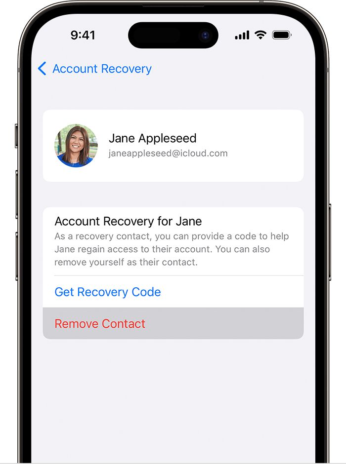 an iphone with the recover contacts app open