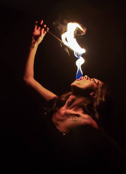 performer IV eating fire, dragons breath Fire Dancer Aesthetic, Fire Woman Aesthetic, Anger Photoshoot, Fire Priestess, Fire Lizard, Fire Performer, Fire Photos, Fire Dancing, Tiefling Bard